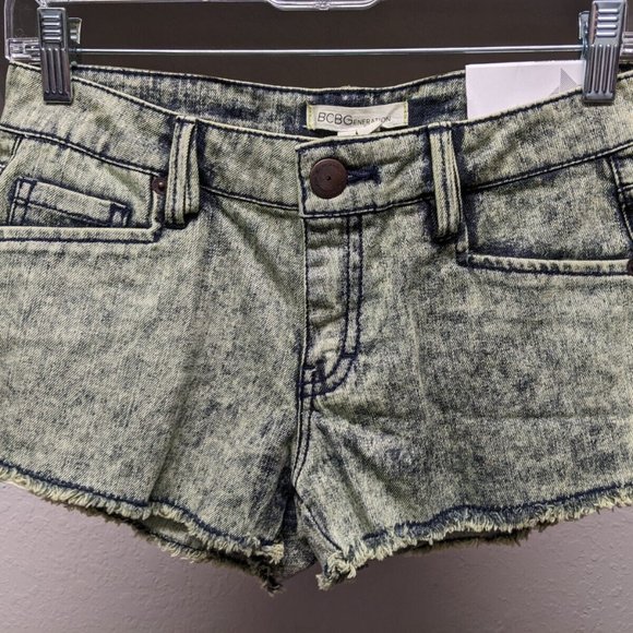 BCBG Acid Pink Denim Jean Washed The Jackson Short Shorts Size 23 NWT - Picture 1 of 2